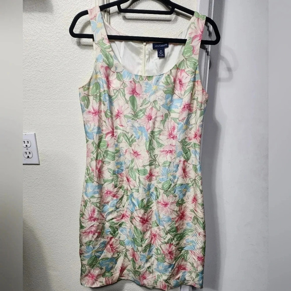Women's ANN TAYLOR ivory Blue Pink Floral 100% Silk Sleeveless Shift Dress Sz 10 - Picture 1 of 8
